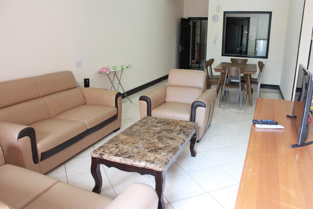 Homestay Marina Court Resort Kota Kinabalu Kültér fotó