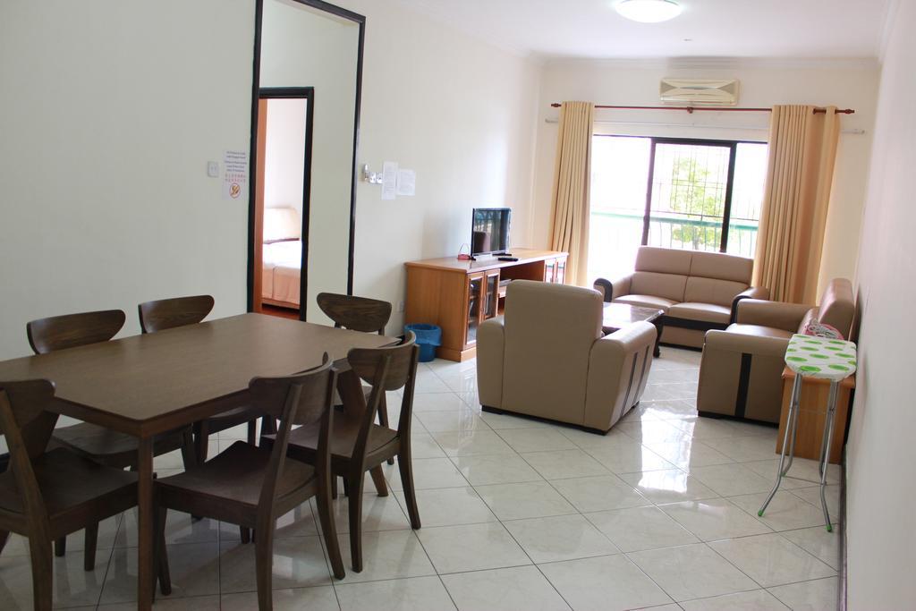 Homestay Marina Court Resort Kota Kinabalu Kültér fotó